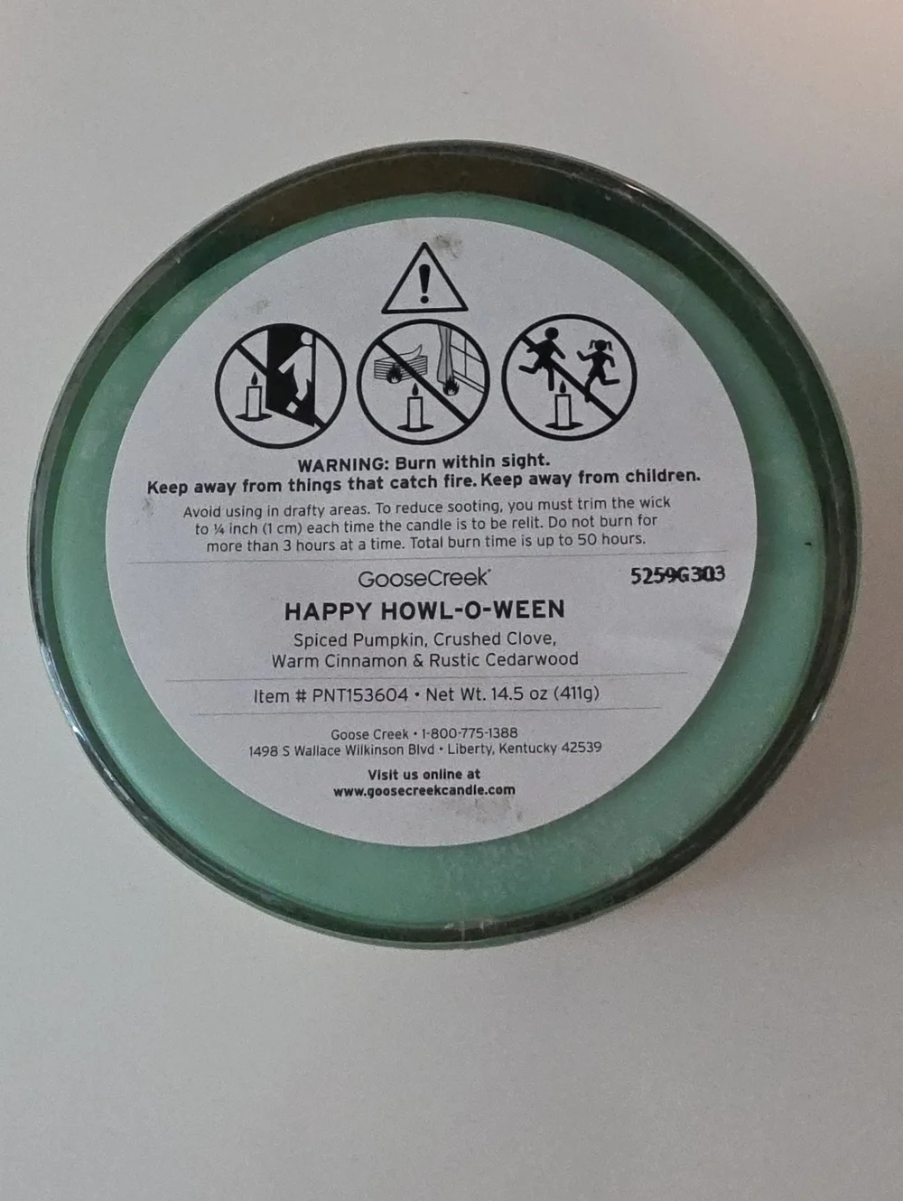 Goose Creek Peanuts Happy Howl-O-Ween Candle
